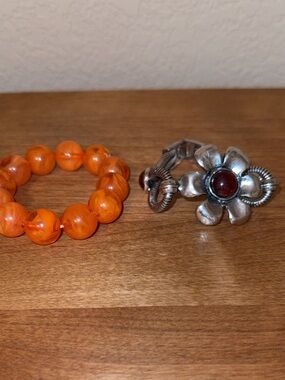 Vintage Bracelet lot of 2 Orange Beaded Stretch Bracelet Silver Flower bracelet